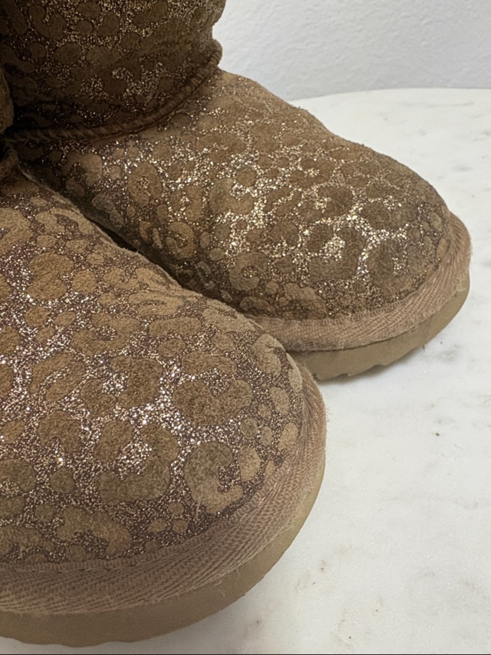 UGG Chestnut Glitter Leopard Short Boot - Picture 5 of 10